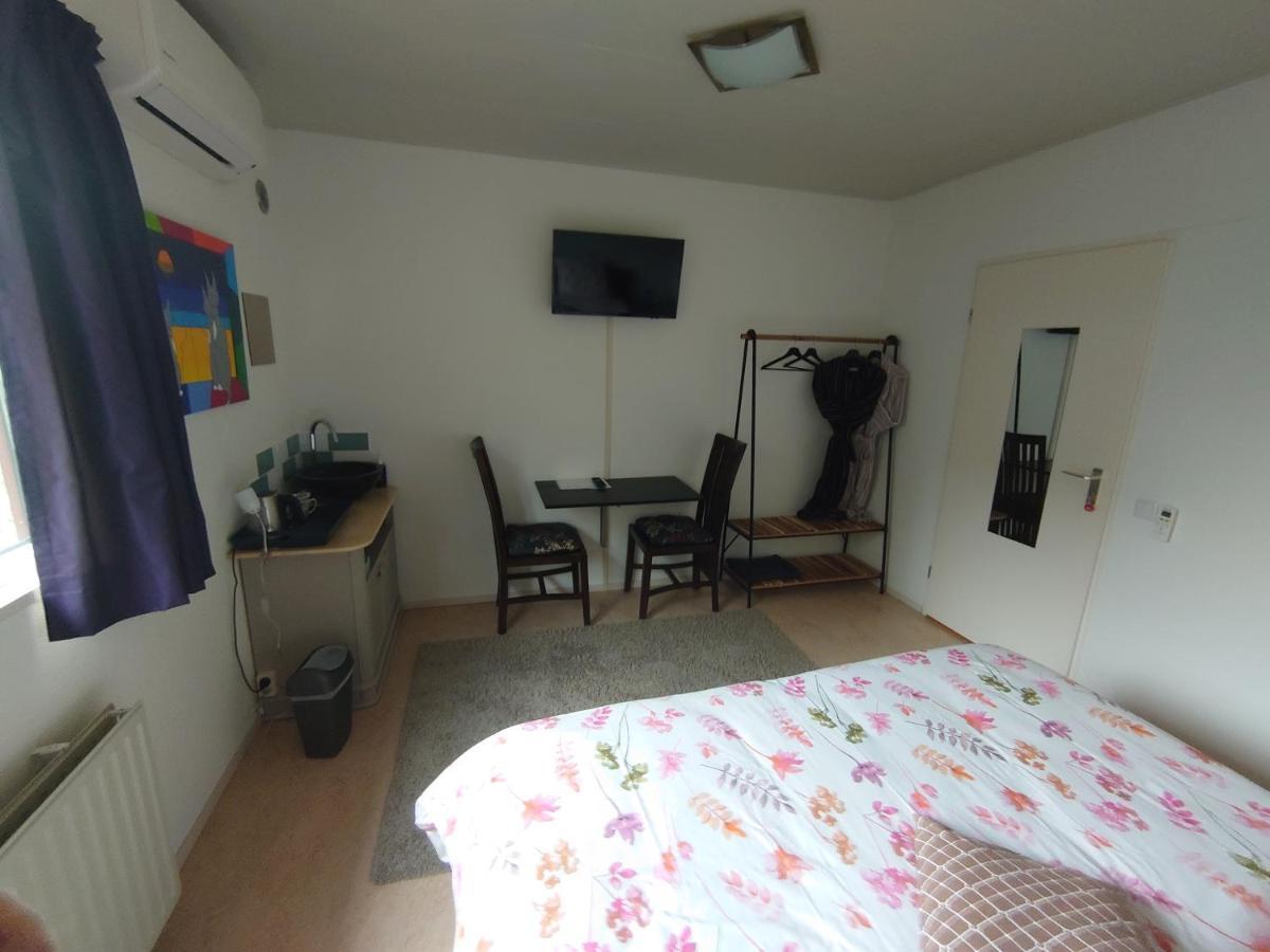 Het Koekoeksnest-Nieuwegein Bed & Breakfast Bagian luar foto